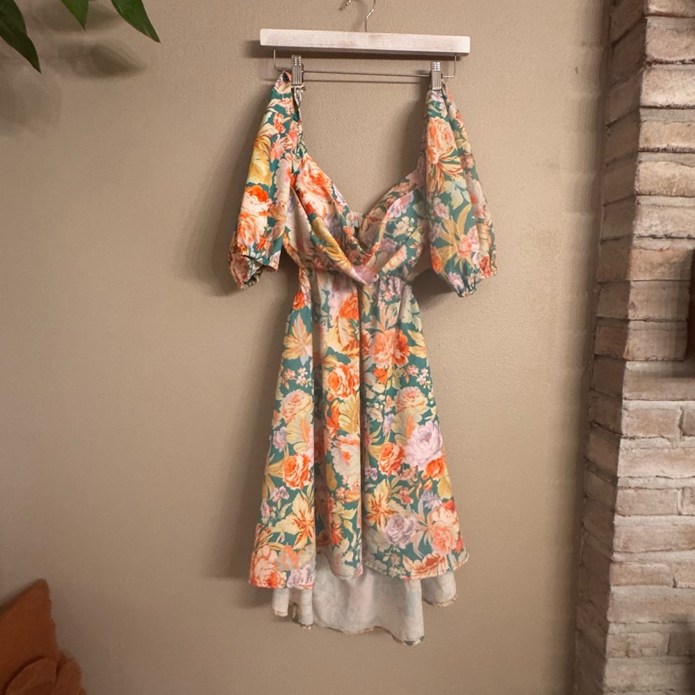 HELLO MOLLY On The Beat Floral‎ Mini Dress - Picture 2 of 7